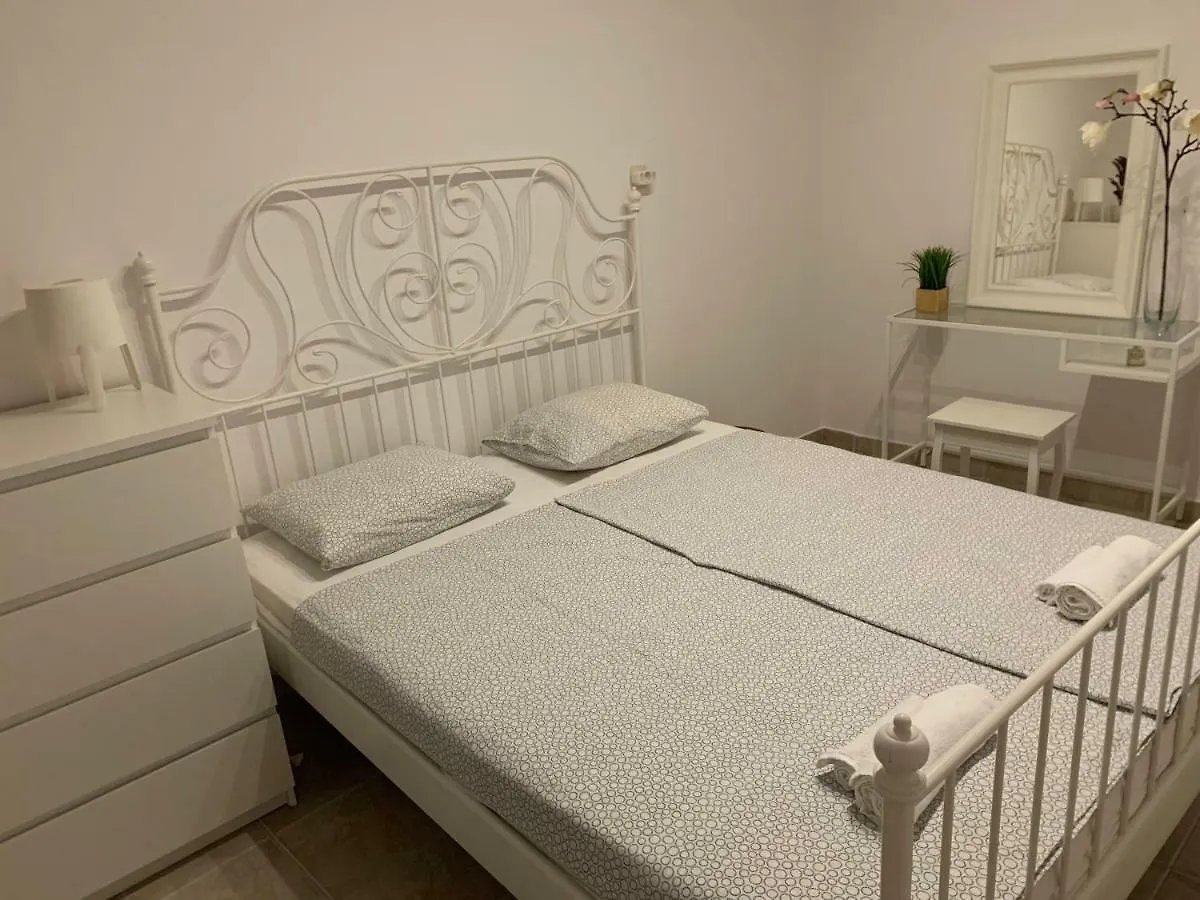 Apartments Lux Pag Pag Town