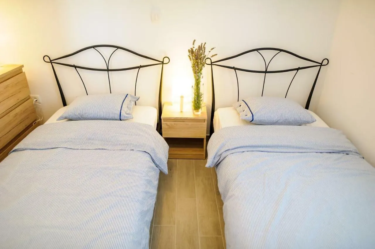 Apartments Lux Pag Pag Town