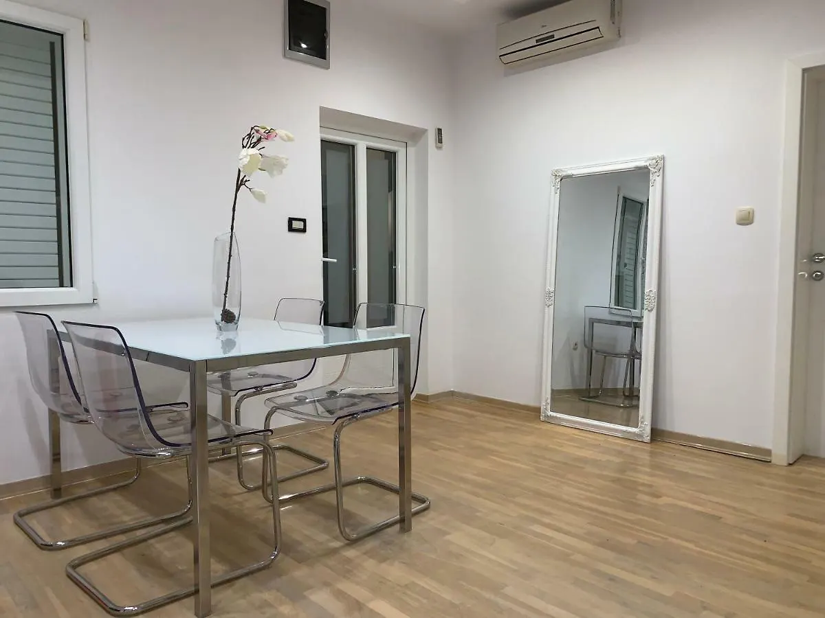 Apartments Lux Pag Pag Town